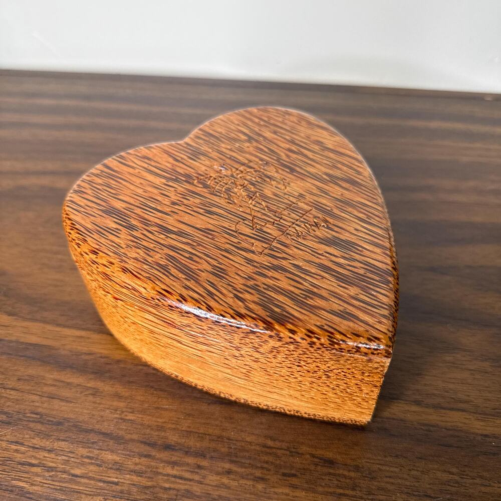 Vintage Handcrafted Palm Wood/ Coconut Wood Heart Shaped Trinket Box From Hawaii